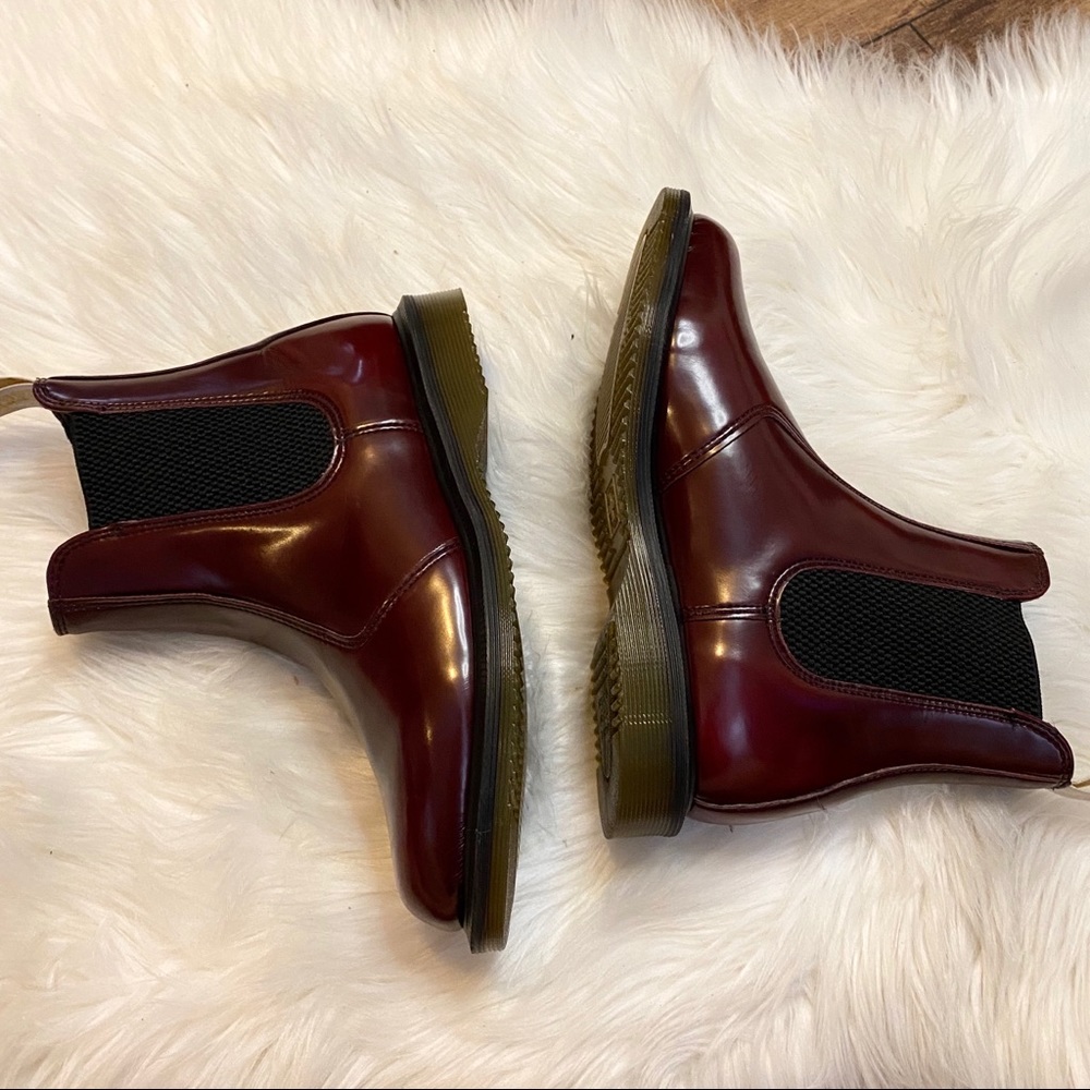 SOLD ❌ DOC MARTENS Vegan Flora Cherry Chelsea Boot - Picture 9 of 10